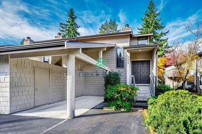 Building Photo - 2 Bed and 1.5 Bath Stunning Townhome is Available for Rent!