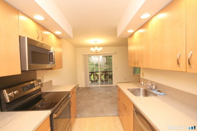 Photo - 50 Aiken St Unit 286