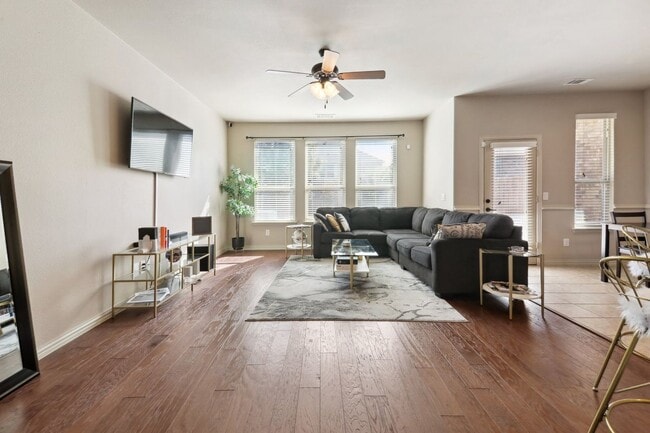 Photo - 875 Merino Drive