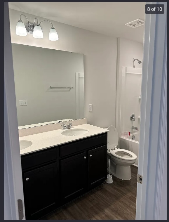 Photo - 874 McKenzie Pk Ter