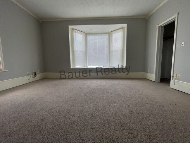 Photo - ad108 Unidad 112