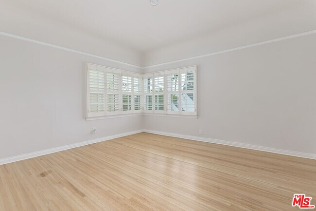 Photo - 9336 W Olympic Blvd Unit 9340 1/2