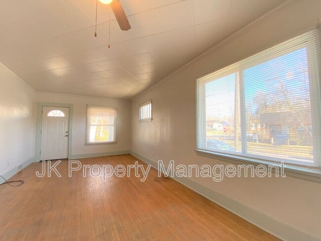 Photo - 1626 Central Ave