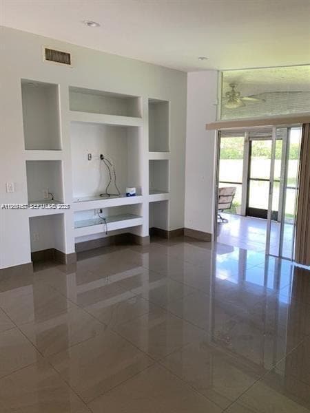 504 Woodgate Cir Unit C