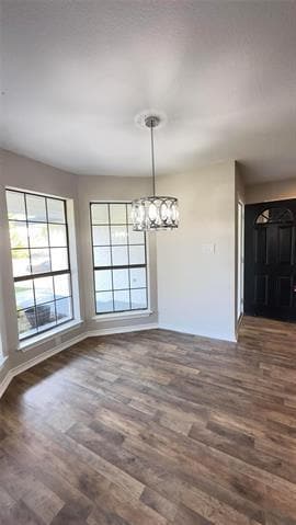 Photo - 1902 La Fontaine Ln