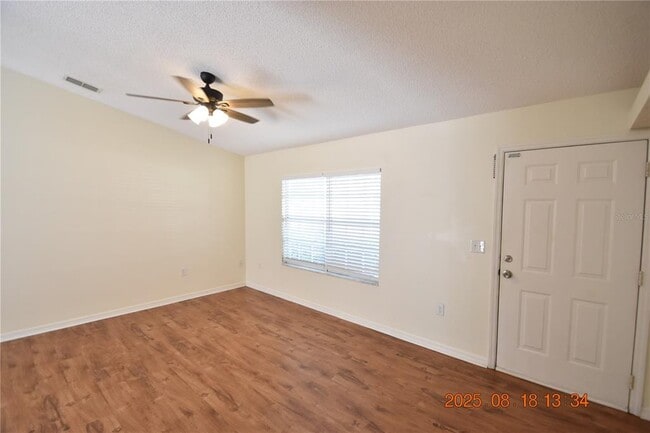 Photo - 38927 Carr Dr
