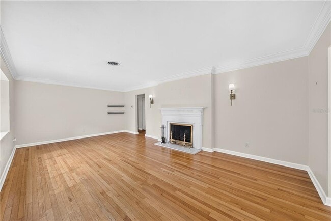 Photo - 2406 Shoreham Rd
