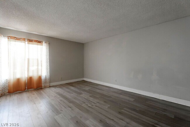 1501 Living Desert Dr Unit D