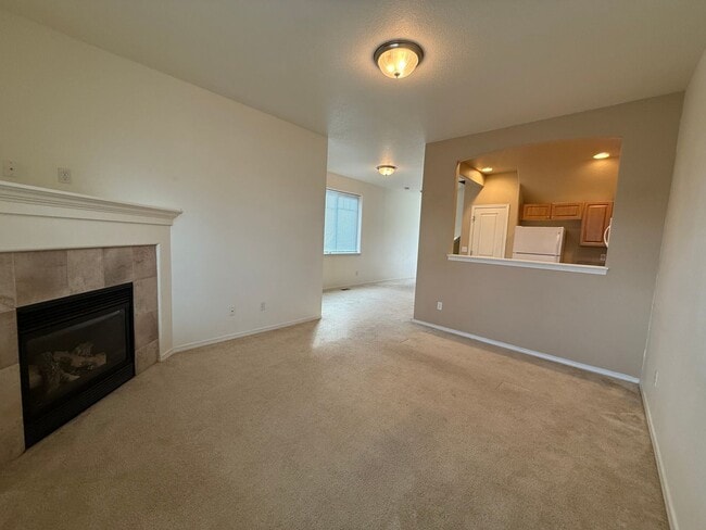 Photo - 2 Bed/1.5 Bath Townhome Near the Old Mill Unidad 300