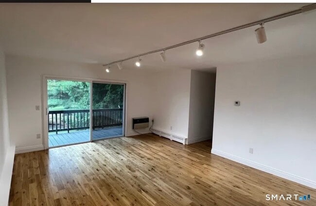 Photo - 67 Balance Rock Rd Unit APT 7