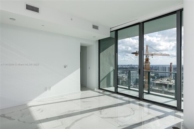 Photo - 480 NE 31st Unit 3107