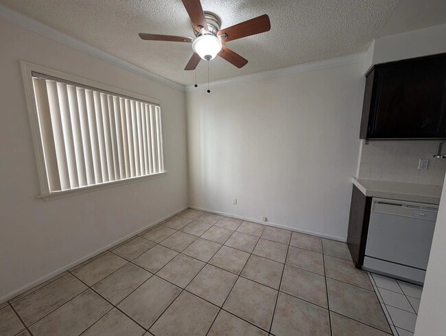 Photo - 12235 Pacific Ave Unit 104