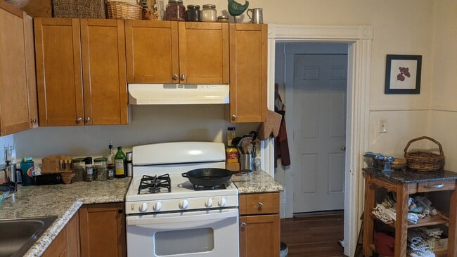Photo - 23 Park St Unit #5