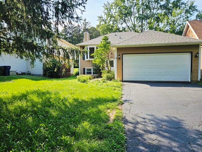 Building Photo - 1105 Greensfield Dr Rental