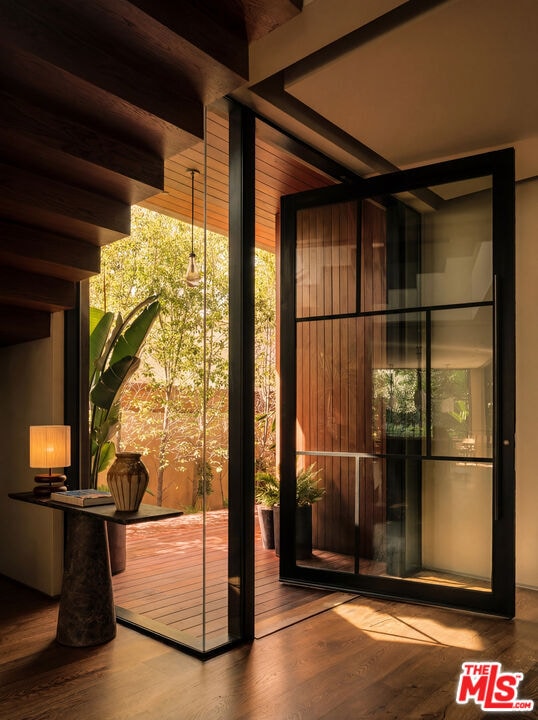 Photo - 530 N La Jolla Ave