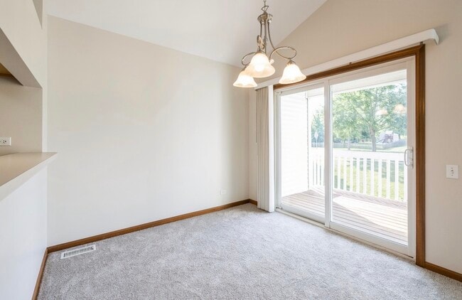 Photo - 2424 Dawson Ln