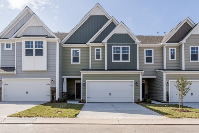 Photo - 304 Shale Creek Dr