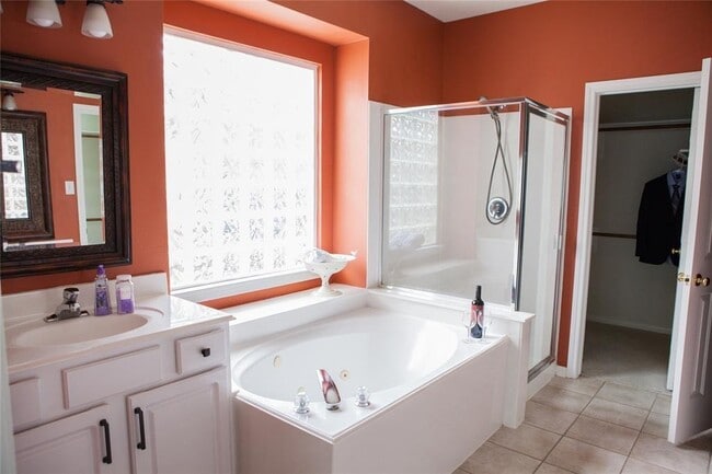 Photo - Worthington Drive, Pearland, TX 77584 - 3 BR 2.5 BA single-family home