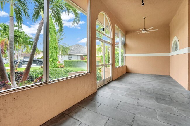 Photo - 10080 NW 53rd Ct