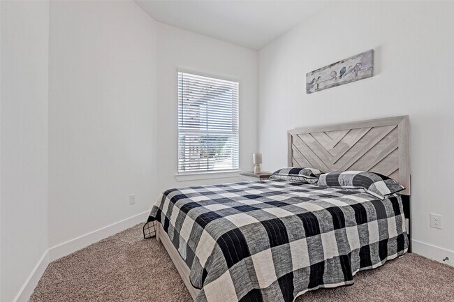 Photo - 16342 Placid Strm St