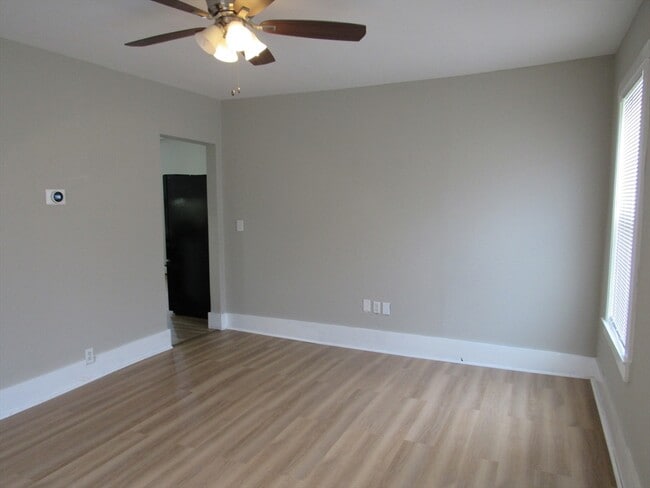 15 Robillard St Unit 1