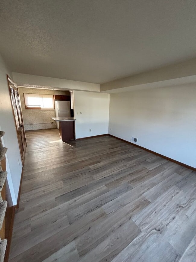 Photo - 1305-1305 Tracy Ln Unidad 1305 Tracy