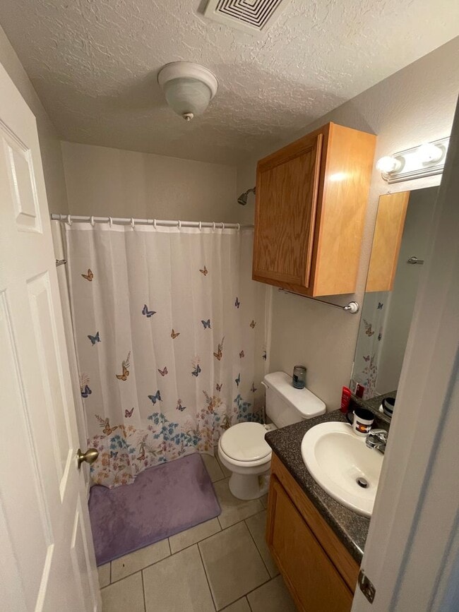 Photo - 1717 M.L.K. Jr Blvd Unit B