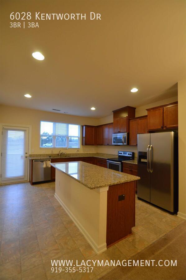 Photo - 6028 Kentworth Dr