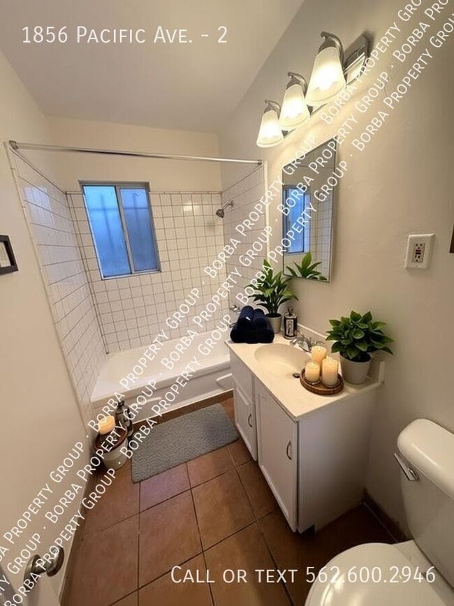 Photo - 1856 Pacific Ave Unidad 2
