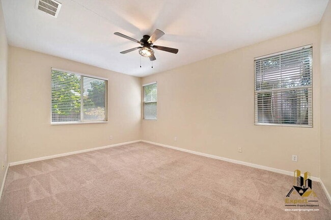 Photo - 3438 Zalema Way