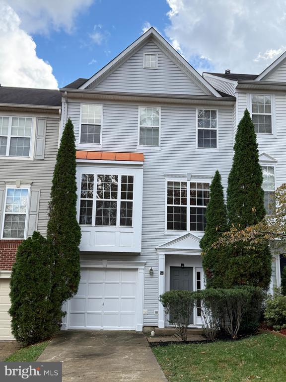 Photo - 15681 Palermo Terrace