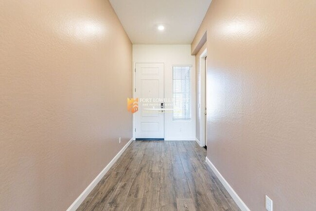 Photo - 2811 W Pollack St