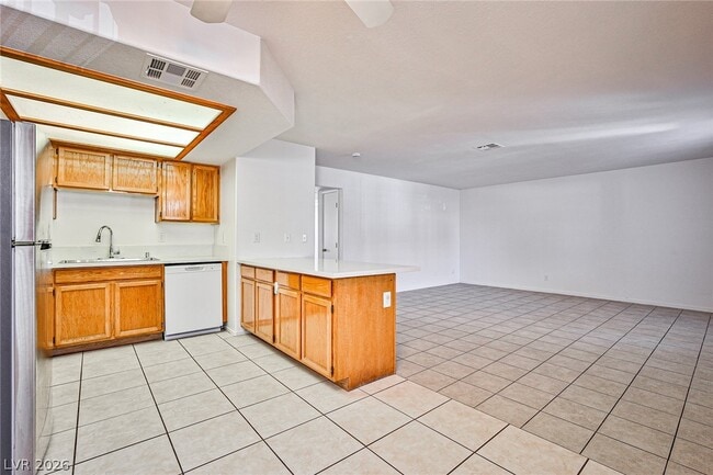 Photo - 8410 Eldora Ave Unit 1020