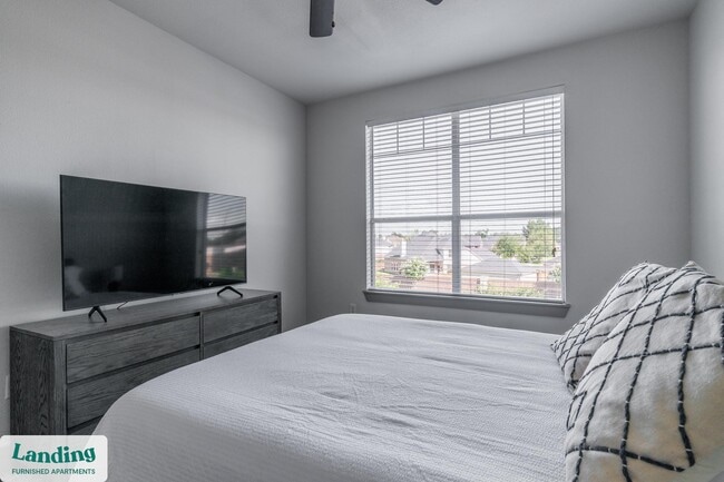 Photo - 4115 Louetta Rd Unidad 1306