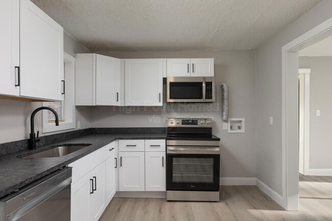 Photo - 3647 Tanaka Trail