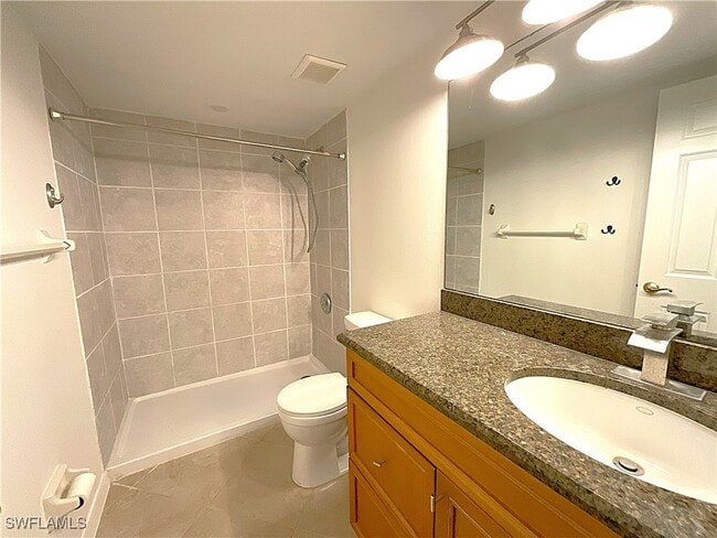 Building Photo - 3002 Sandpiper Bay Cir Unit A103 Rental