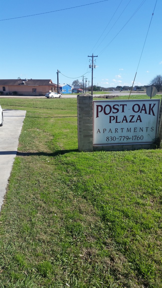 Post Oak Plaza Apartments - Post Oak Plaza Apartments