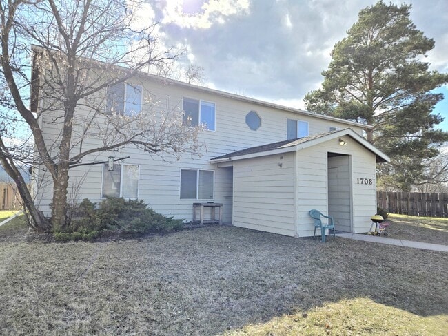 Building Photo - 2 bedroom apartment in Kalispell Unit D