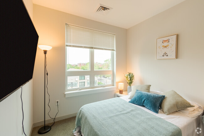 Building Photo - Master Room & Ensuite Bath - Brighton Resi... Rental