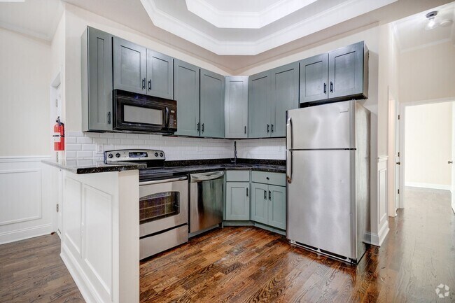 Building Photo - Make this your home today! Come rent with ... Unit 1827 Master St  A - 4 bed 2 bath