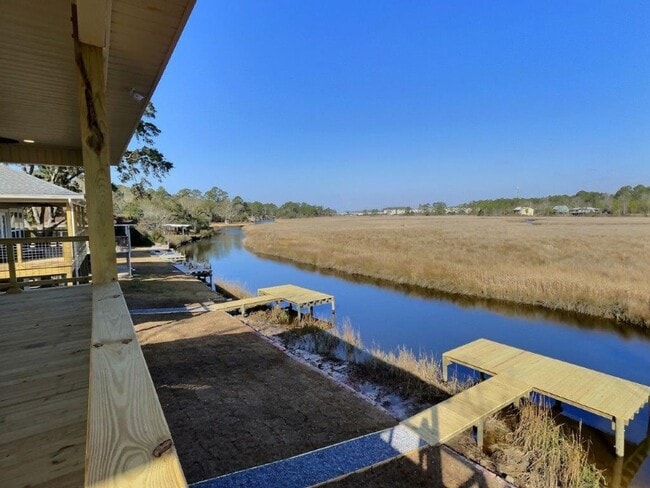 Photo - Fully Furnished 2 BD/2 BA Retreat on the Bayou