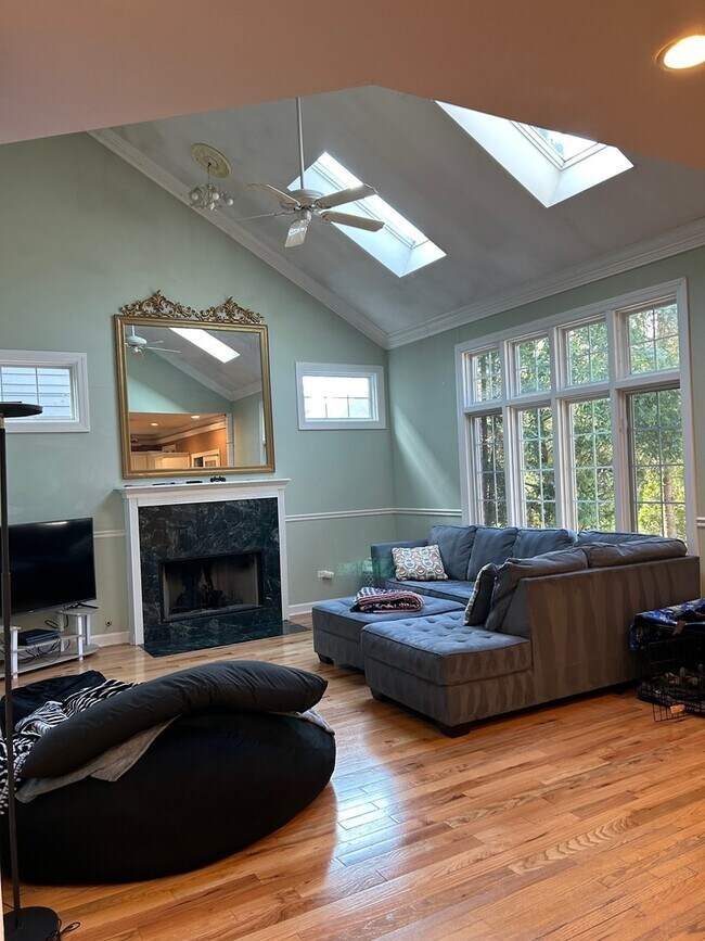 Photo - 110 Hidden View Dr