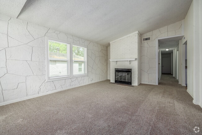 3BR, 2BA - 1,350SF - Living Room