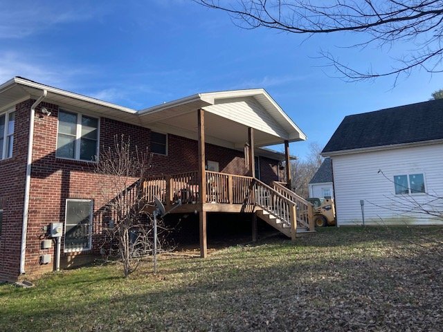 218 Kratz Ln