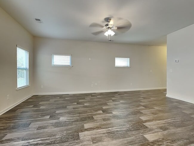 Photo - 227 Jimmy Love Ln