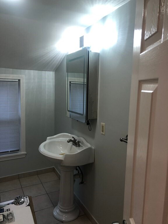 Photo - 14 Brackett St Unit 3