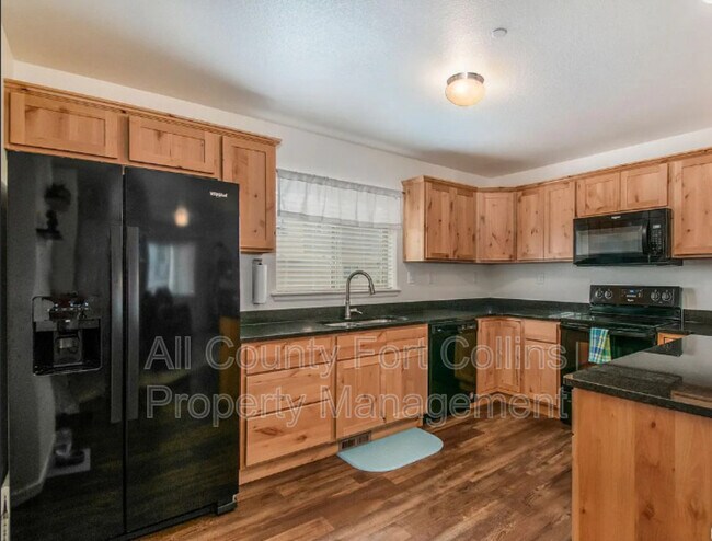 Photo - 3660 W 25th St