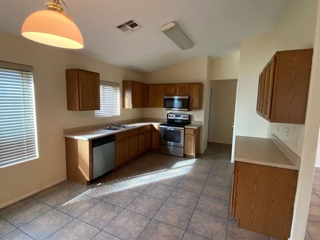 Photo - 11425 W Pinehollow Dr