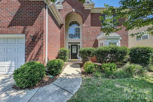 Photo - 12315 Chesley Dr