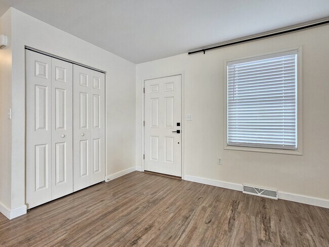 Photo - 13 Overlook Ln